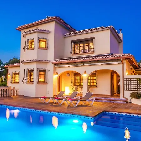 Casa El Capricho Villa *