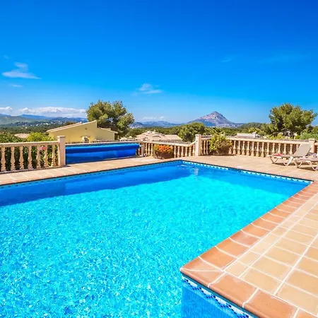 Casa El Capricho *