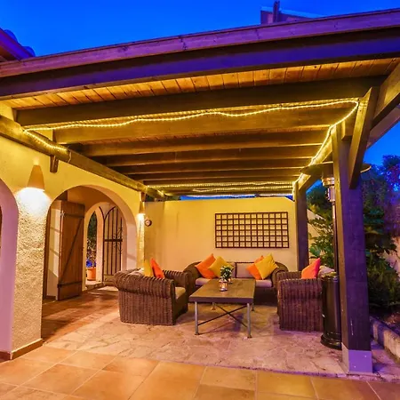 Casa El Capricho Villa *